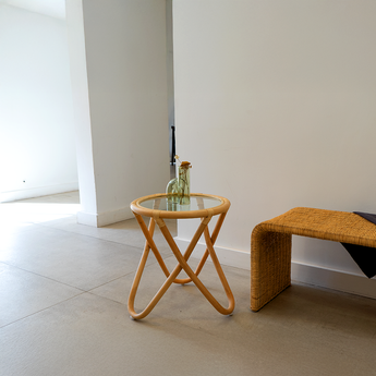 Mesa Lateral Kuta Vidrio